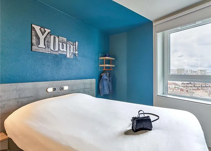 Ibis Budget Centre Gare Saint Jean 호텔 *