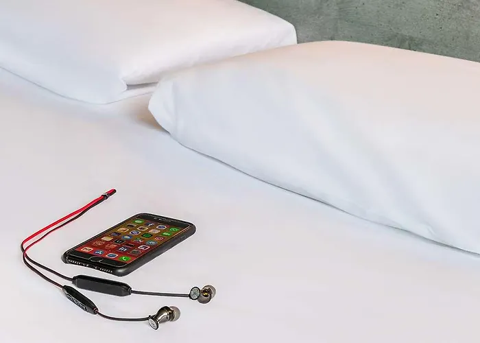 Ibis Budget Centre Gare Saint Jean Hotel Burdeos