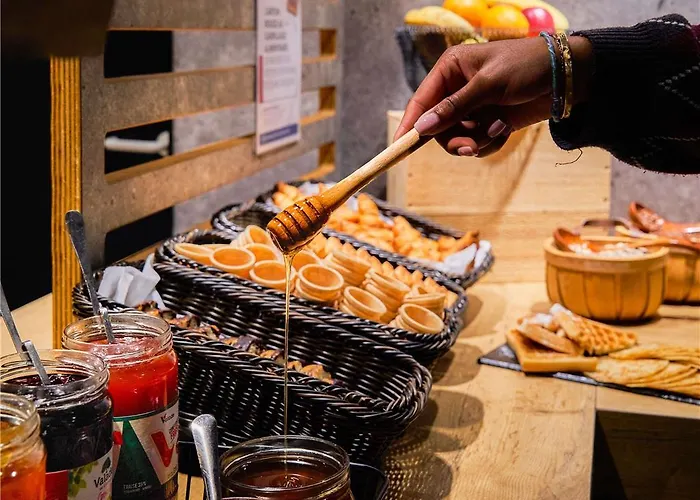 Ibis Budget Centre Gare Saint Jean Burdeos